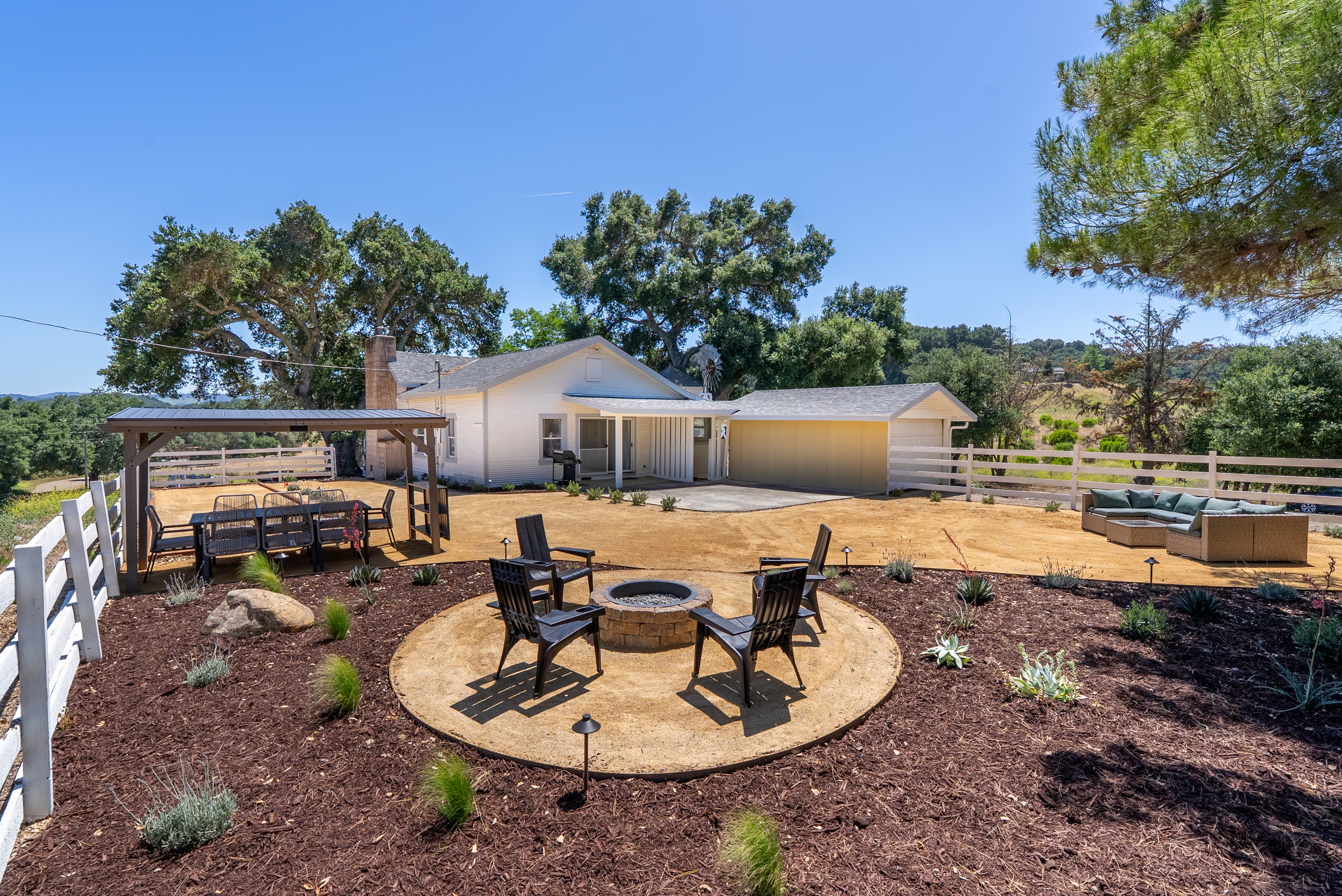 The Farmhouse at Rair Vineyards